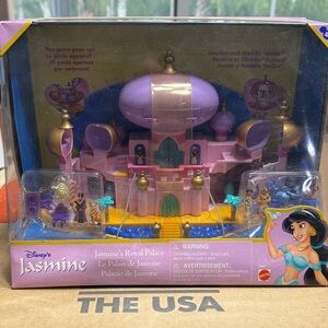 BNIB VINTAGE Disney Jasmine Royal Palace Playset - 2001